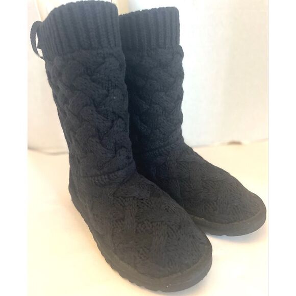 UGG Australia Women's Isla Black Knit Cable 1010669 Lace Up Boots Size 6 - Picture 2 of 13